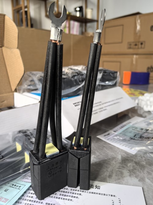 50 * 40 * 25 carbon brush